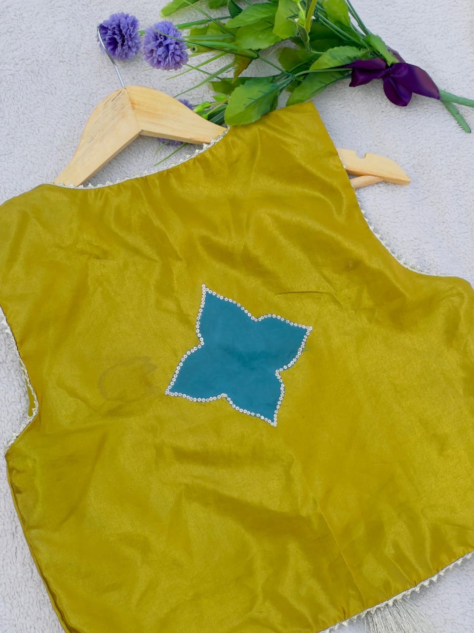 Four-Petal Embellished Koti